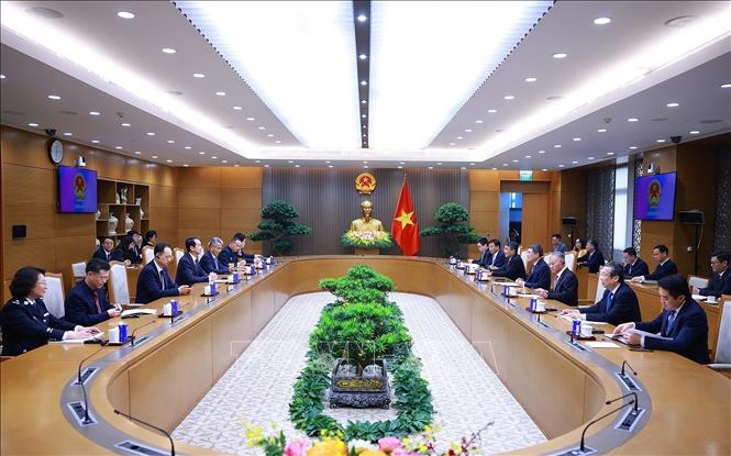 Gallery - 	Thủ tướng Lê Minh Hưng tiếp Đại sứ Trung Quốc tại Việt Nam Hà Vĩ